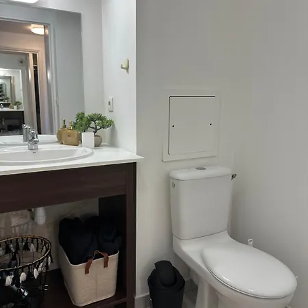 A 2km De Disneyland Paris Apartment *